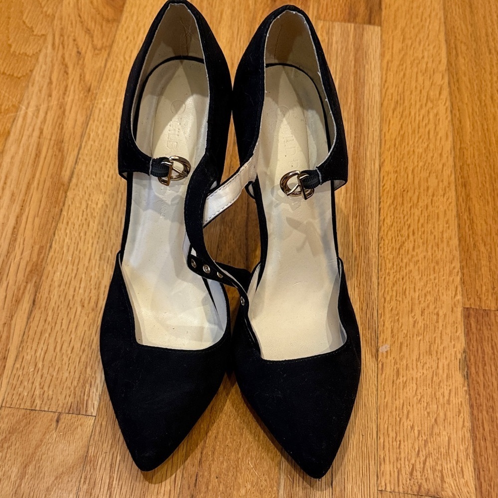 Elegant Black Women's Shoes